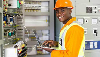 Guide to Beginning Your Career with Online Electrician Training